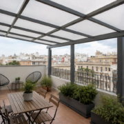permiso-cubrir-terraza-policarbonato-barcelona