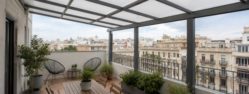 permiso-cubrir-terraza-policarbonato-barcelona